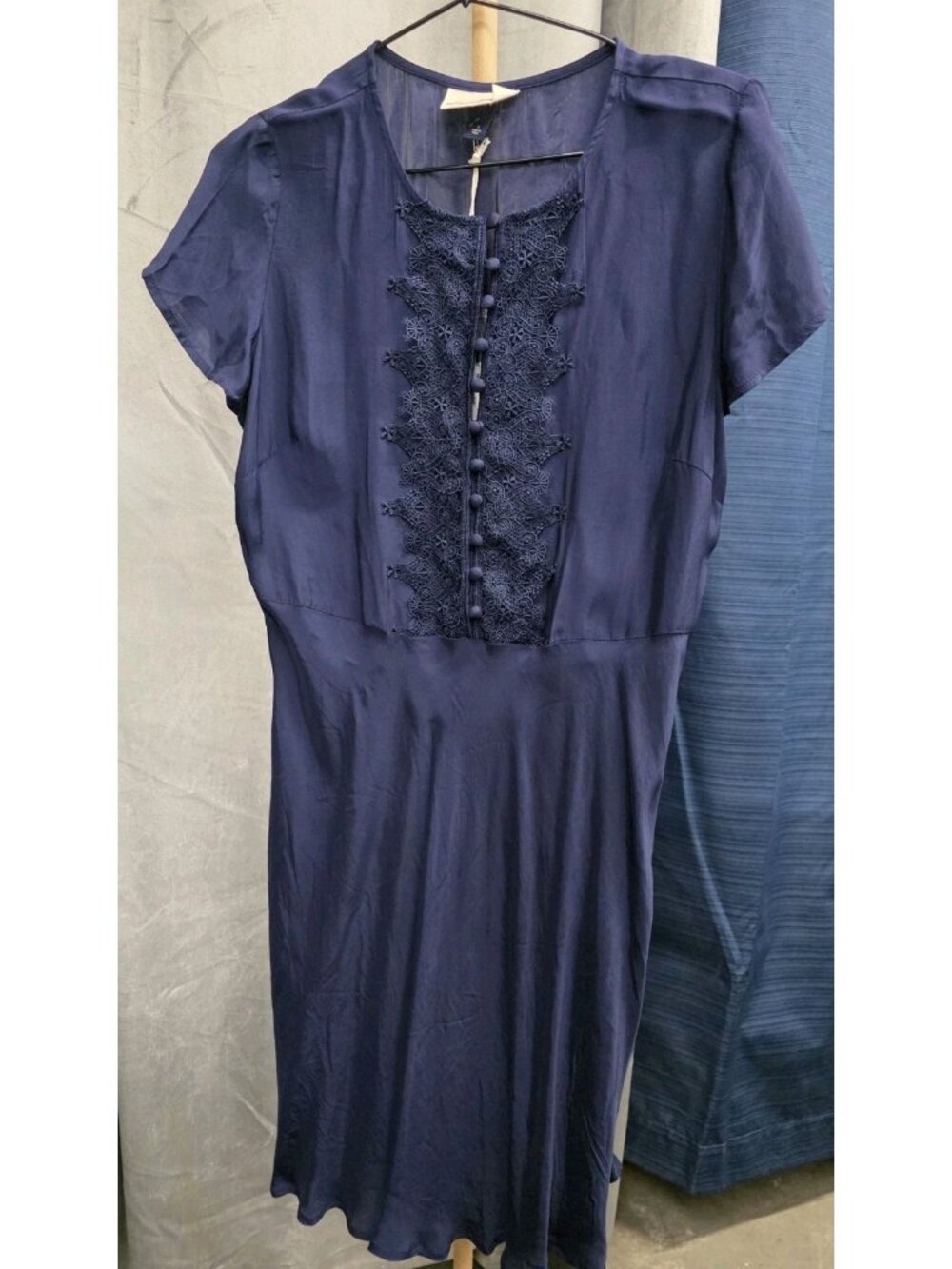 Women's Navy Blue Lace Front Button Detail Short Sleeve Midi Dress. WL324